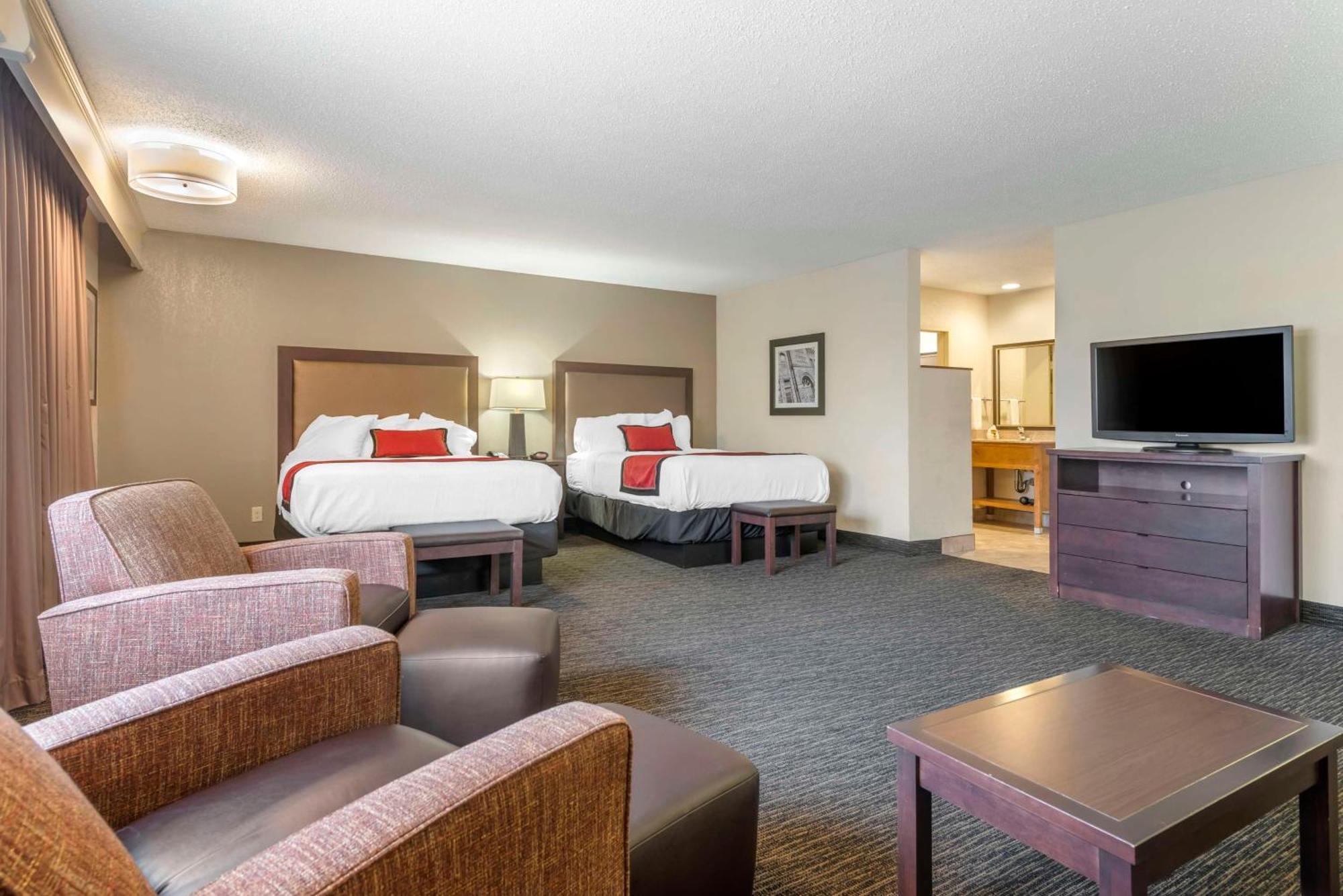 Best Western Plus Ramkota Hotel Sioux Falls Exterior photo